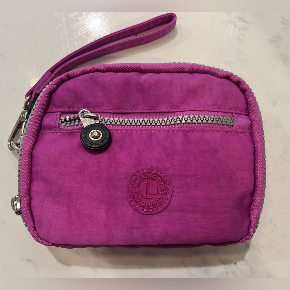 Cross body pouch